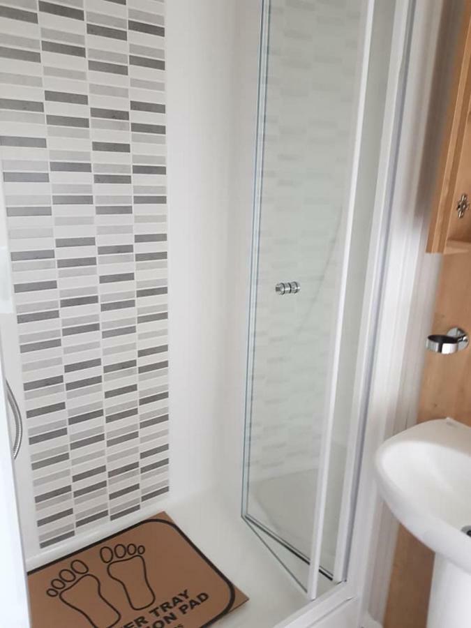Holiday home Dees Hot Tub Breaks At Lakes Jet 4 Tattershall